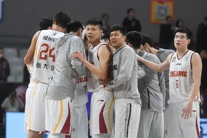 篮球全运会历代冠军_历代篮球冠军全运会是哪一年_历代篮球冠军全运会成绩